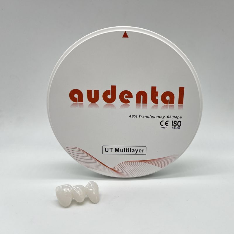 UT / DUT Multilayer Dental Zirconia Block شفافیت بالا و قدرت برای زیبایی مطلوب