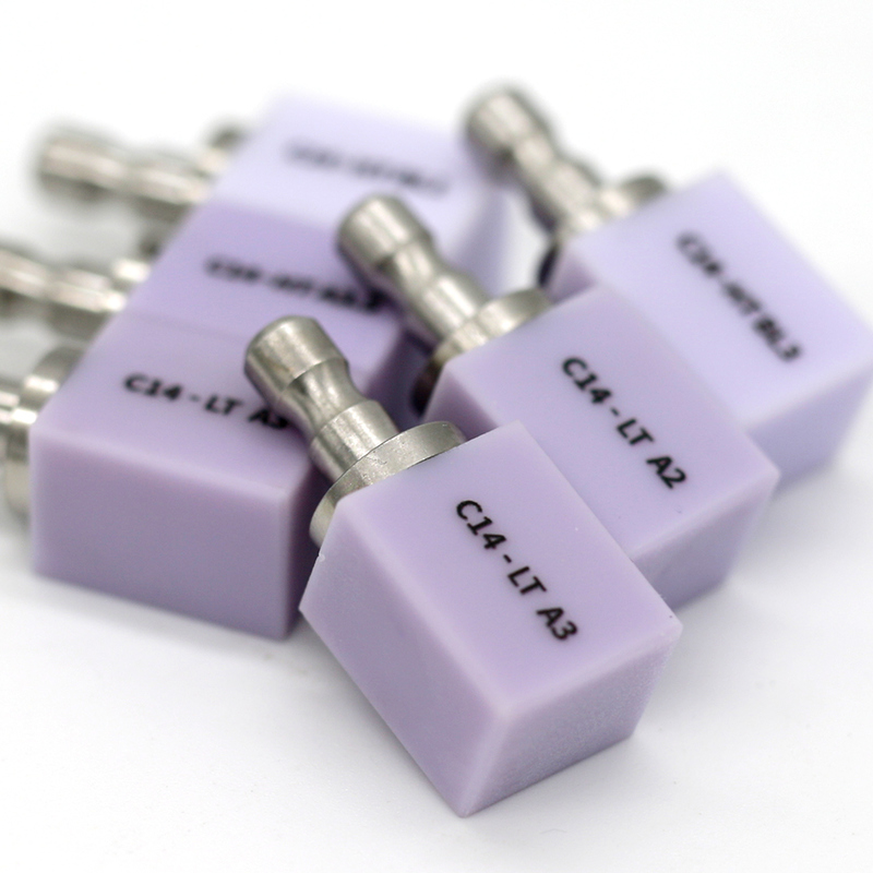 سرامیک‌های شیشه‌ای Audental، تکنیک‌های چسباندن قوی و چسب‌کاری برای ترمیم‌های قدامی