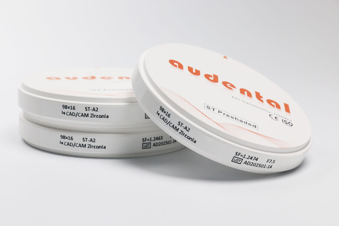 زیرکونیای از پیش رنگ شده با دقت رنگ یکنواخت و شفافیت بالا برای ترمیم‌های دندانی با ظاهر طبیعی